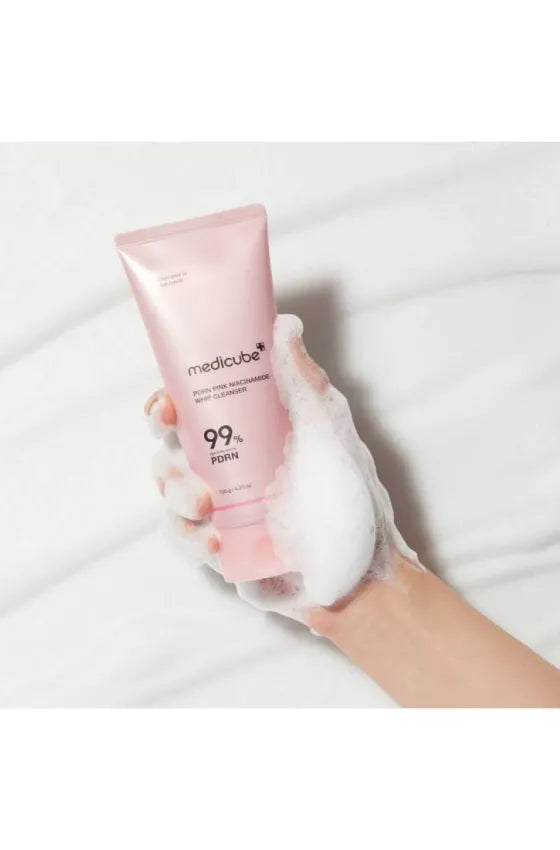 Medicube PDRN Pink Niacinamide Whip Cleanser