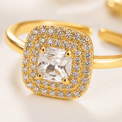 Celeste Halo Ring